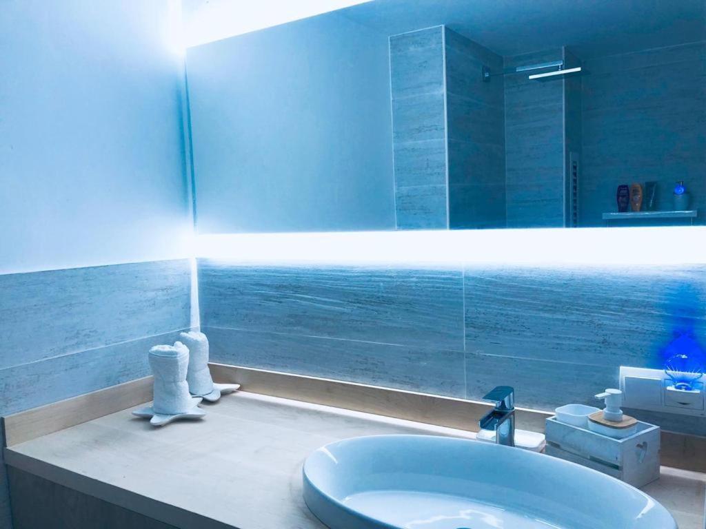 A 2 Passi Dal Mare! Apartment Es Pujols Bagian luar foto